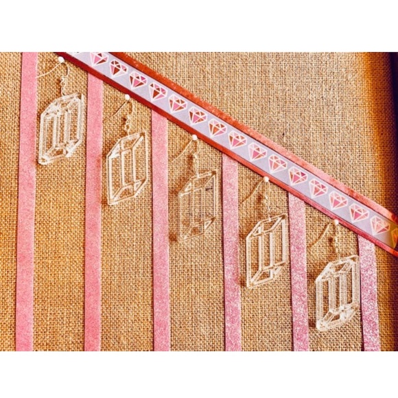 Transparent Prism Earrings - Monoclinic Lucite - Picture 2 of 5